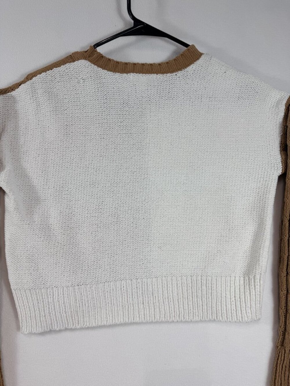 Derek Heart Women’s Small Brown Ivory Colorblock Cable Knit Cropped Sweater - Picture 14 of 15